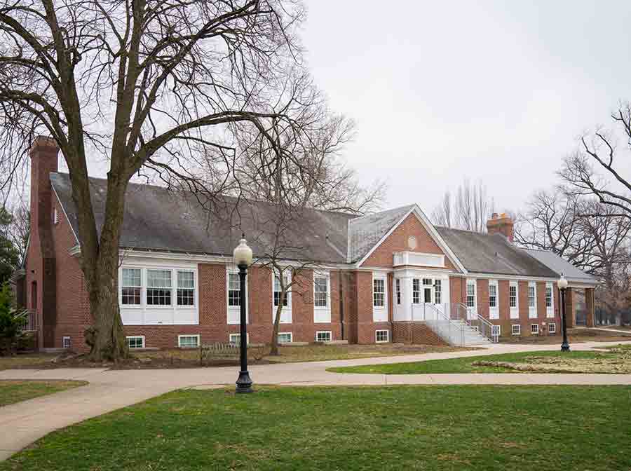 Franklin & Marshall College Harwood Commons